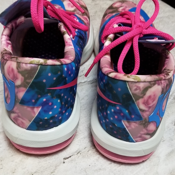 KD6 Supreme Aunt Pearl Nike - Picture 6 of 8